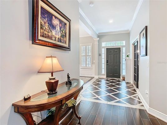 Interior, Recessed Lighting, Wood Texture Flooring
