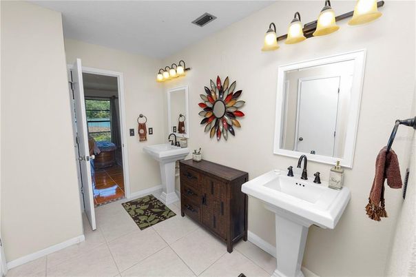 Bathroom, Dual Sink Vanities, Interior