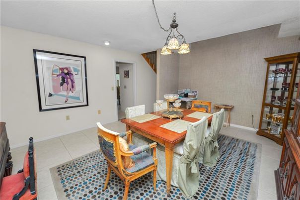 Dining room, Interior, Pendant Lights, Recessed Lighting