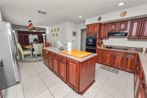 Dining room, Interior, Kitchen, Recessed Lighting