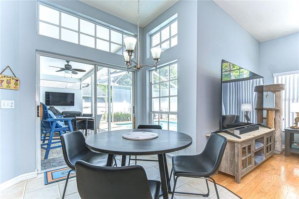 Dining room, Interior, Pendant Lights, Sun Room, Wood Texture Flooring