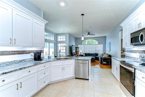 Interior, Kitchen, Living room, Pendant Lights, Recessed Lighting, Stainless Steel Appliances, Wood Texture Flooring