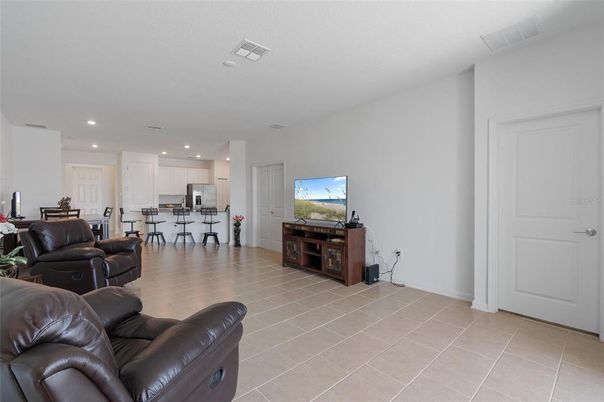 Interior, Kitchen, Living room, Recessed Lighting, Stainless Steel Appliances