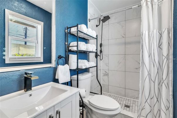 Bathroom, Interior, Marble Walls