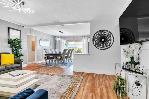Chandelier, Dining room, Interior, Pendant Lights, Wood Texture Flooring
