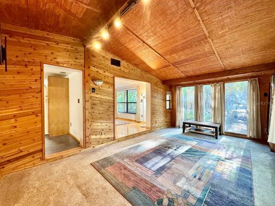 Empty room, Interior, Wooden Ceilings, Wooden Walls