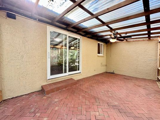 Empty room, Glass Ceilings, Interior, Sun Room
