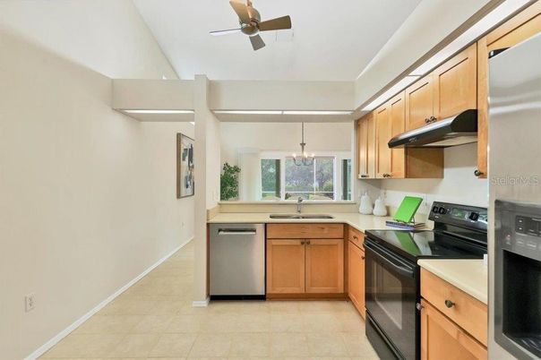 Interior, Kitchen, Pendant Lights, Stainless Steel Appliances