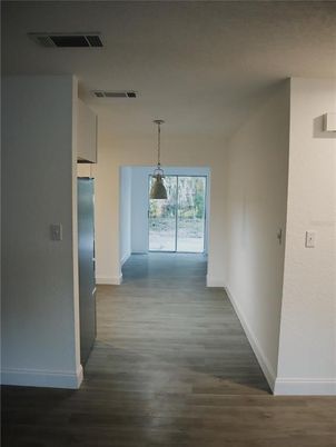 Interior, Pendant Lights, Wood Texture Flooring