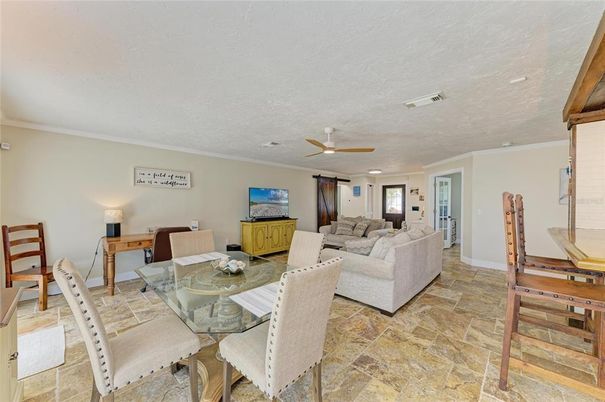 Dining room, Interior, Living room, Recessed Lighting