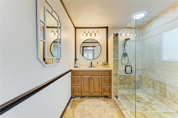 Bathroom, Glass Shower, Interior