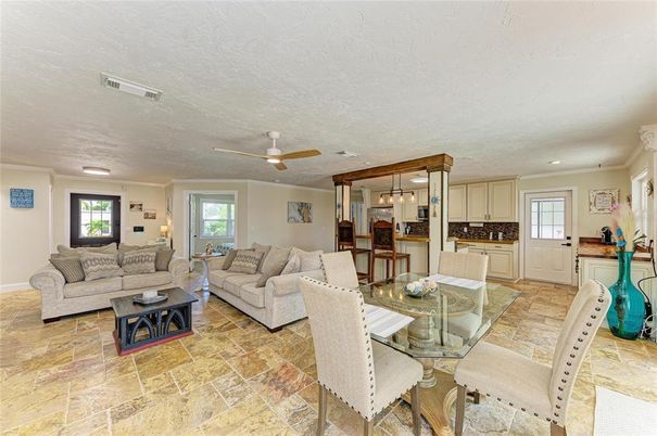 Dining room, Interior, Kitchen, Living room, Pendant Lights, Recessed Lighting