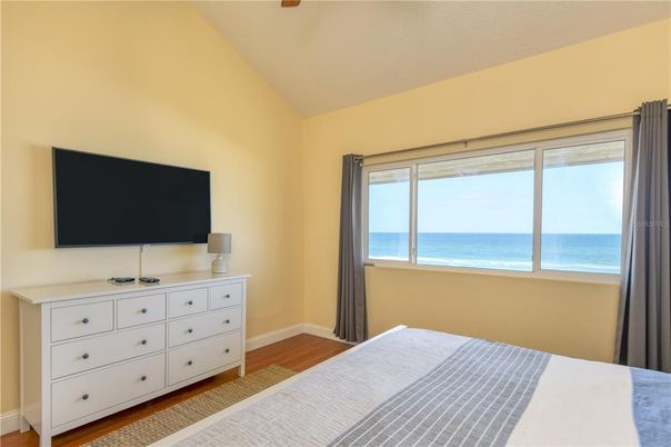 Bedroom, Interior, Water, Wood Texture Flooring