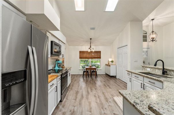 Chandelier, Dining room, Interior, Kitchen, Pendant Lights, Wood Texture Flooring