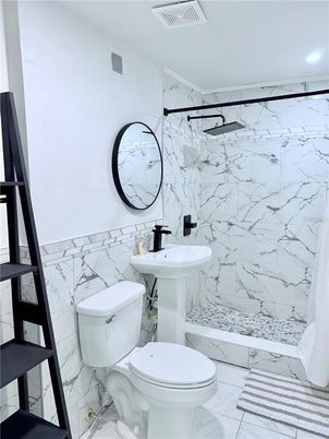 Bathroom, Interior, Marble, Marble Walls, Recessed Lighting