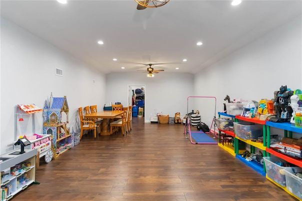 Dining room, Interior, Recessed Lighting, Wood Texture Flooring