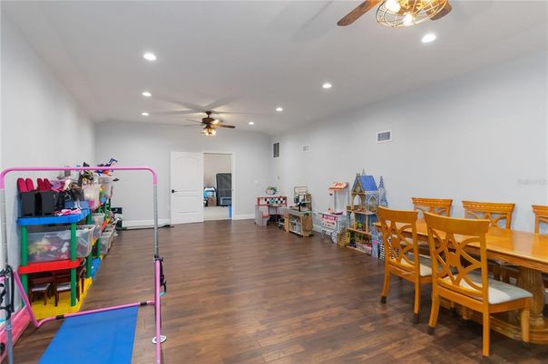 Dining room, Interior, Recessed Lighting, Wood Texture Flooring