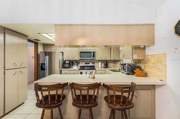 Interior, Kitchen, Stainless Steel Appliances