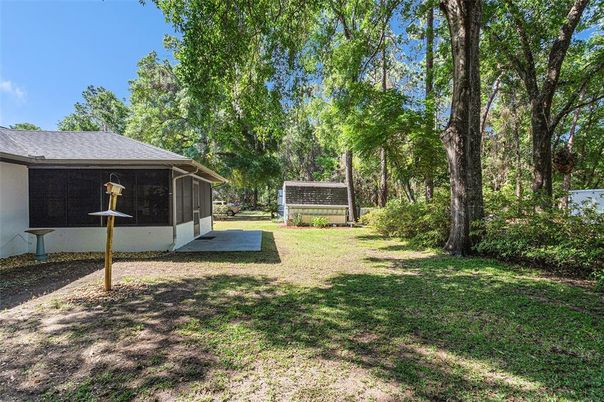 Backyard, Exterior