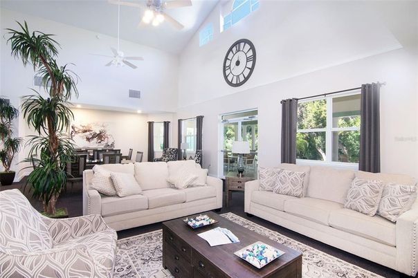 Dining room, Interior, Living room, Recessed Lighting