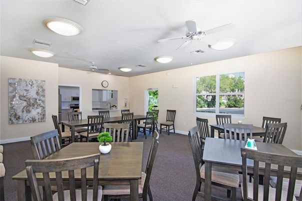 Dining room, Interior, Recessed Lighting