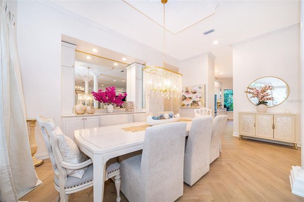 Chandelier, Dining room, Interior, Recessed Lighting, Wood Texture Flooring