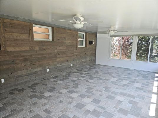 Empty room, Interior, Wooden Walls
