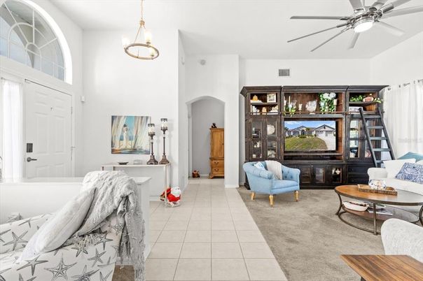 Interior, Living room, Pendant Lights