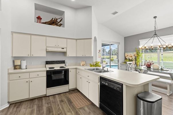Dining room, Interior, Kitchen, Pendant Lights, Recessed Lighting, Wood Texture Flooring