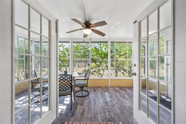 Interior, Sun Room, Wood Texture Flooring