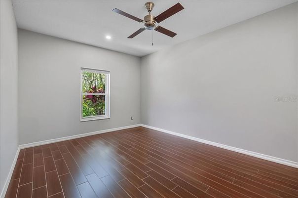 Empty room, Interior, Recessed Lighting, Wood Texture Flooring
