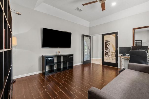 Interior, Recessed Lighting, Wood Texture Flooring