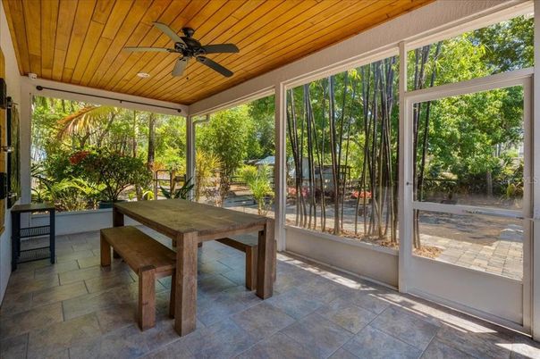 Dining room, Interior, Sun Room, Wooden Ceilings