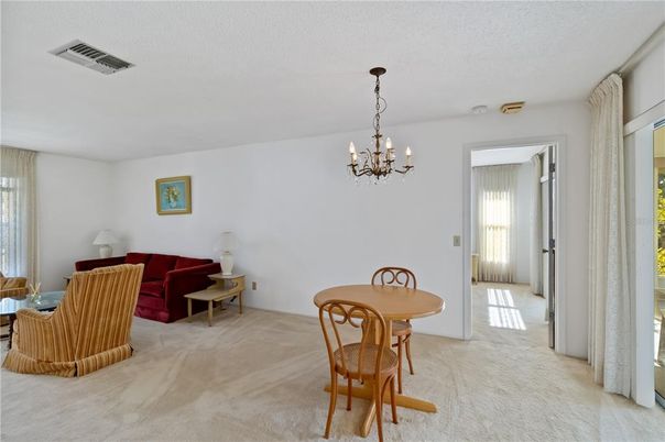 Chandelier, Dining room, Interior, Living room