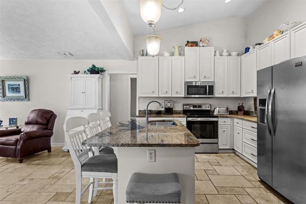 Interior, Kitchen, Pendant Lights, Recessed Lighting, Stainless Steel Appliances