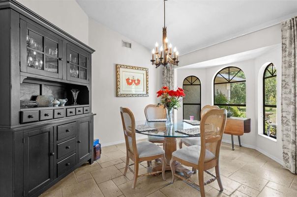 Chandelier, Dining room, Interior