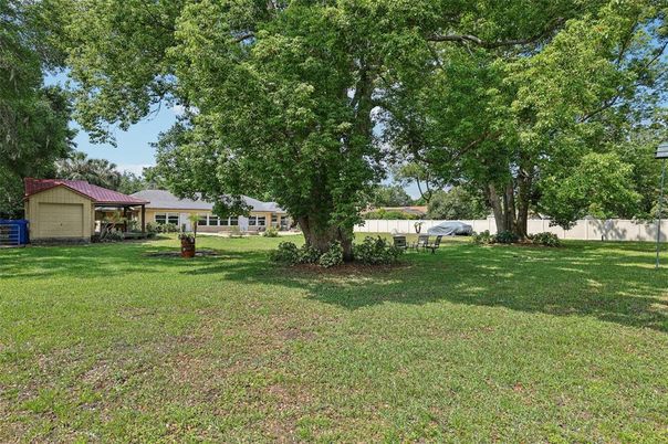 Backyard, Detached Garage, Exterior