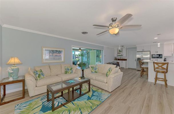 Interior, Kitchen, Living room, Pendant Lights, Recessed Lighting, Stainless Steel Appliances, Wood Texture Flooring