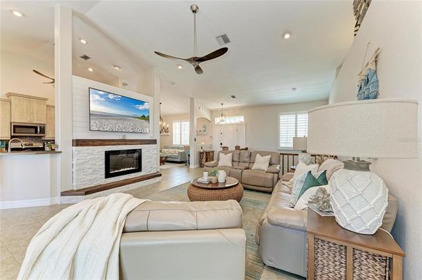 Fireplace, Interior, Kitchen, Living room, Pendant Lights, Recessed Lighting