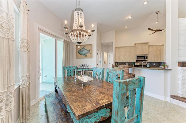 Chandelier, Dining room, Interior, Kitchen, Recessed Lighting