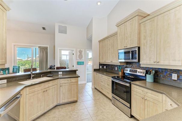 Interior, Kitchen, Recessed Lighting