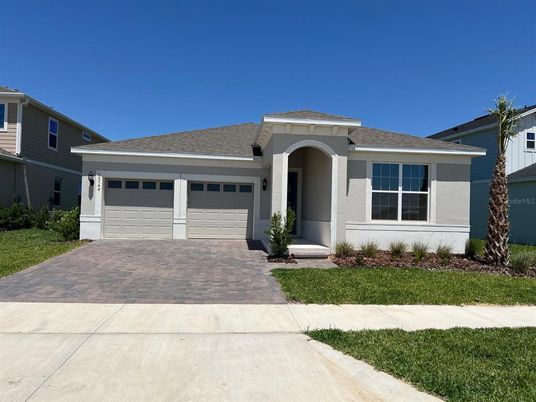 Attached, Exterior, Facade, Ranch