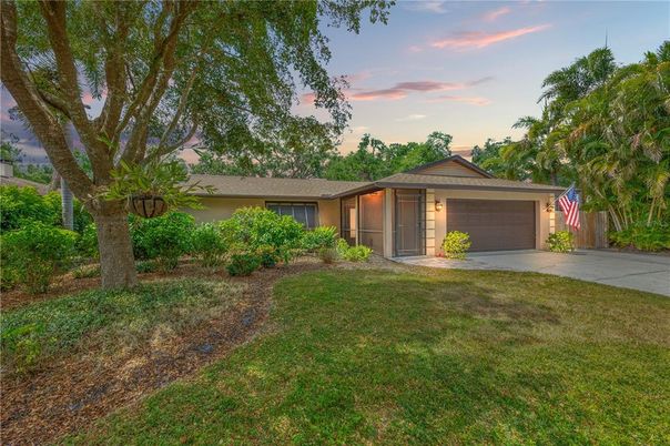 Attached, Backyard, Exterior, Facade, Ranch