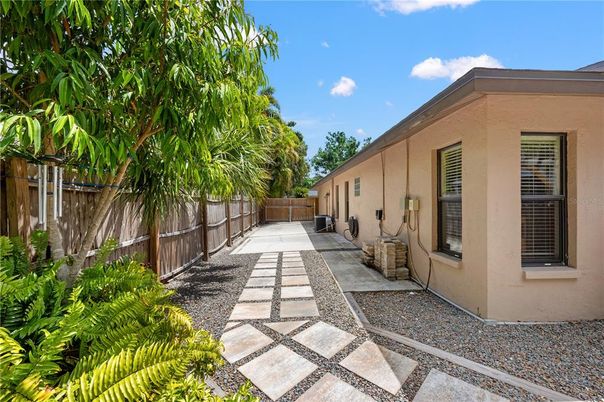 Backyard, Exterior