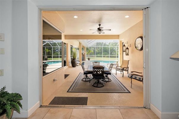 Interior, Recessed Lighting, Sun Room