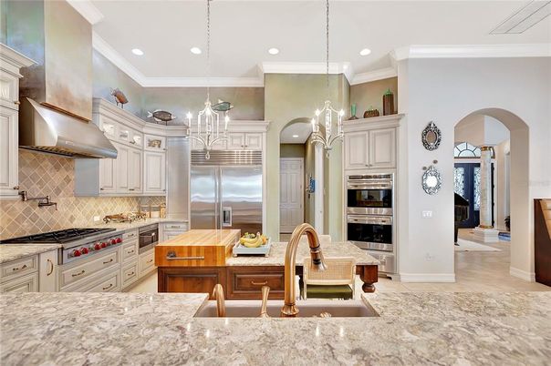 Interior, Kitchen, Pendant Lights, Recessed Lighting, Stainless Steel Appliances