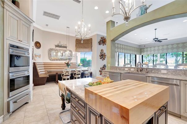 Chandelier, Dining room, Interior, Kitchen, Pendant Lights, Recessed Lighting, Stainless Steel Appliances