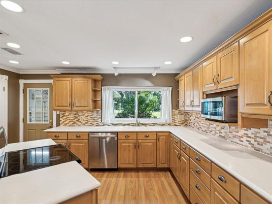 Interior, Kitchen, Recessed Lighting, Wood Texture Flooring