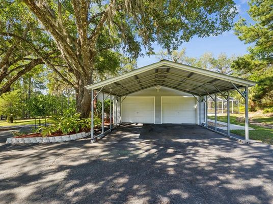 Detached Garage, Exterior