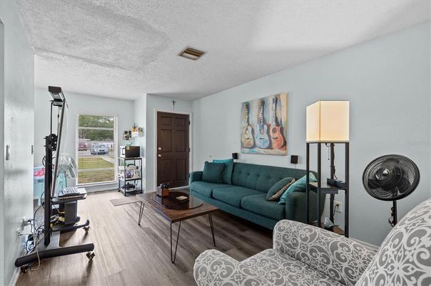 Fitness Equipment, Interior, Living room, Wood Texture Flooring
